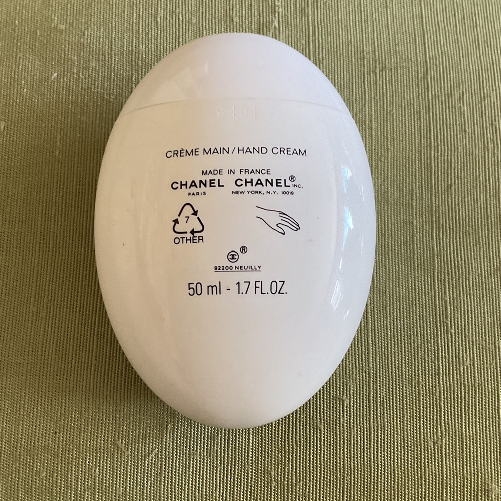 CHANEL Hand Cream La Crème Main 1.7oz. - Picture 2 of 3